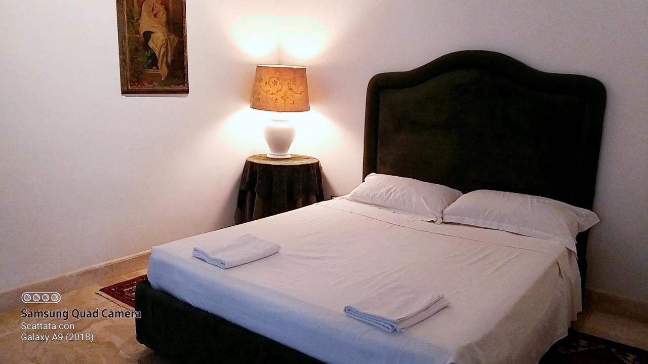 Apartment Foro Romano Luxury 2
