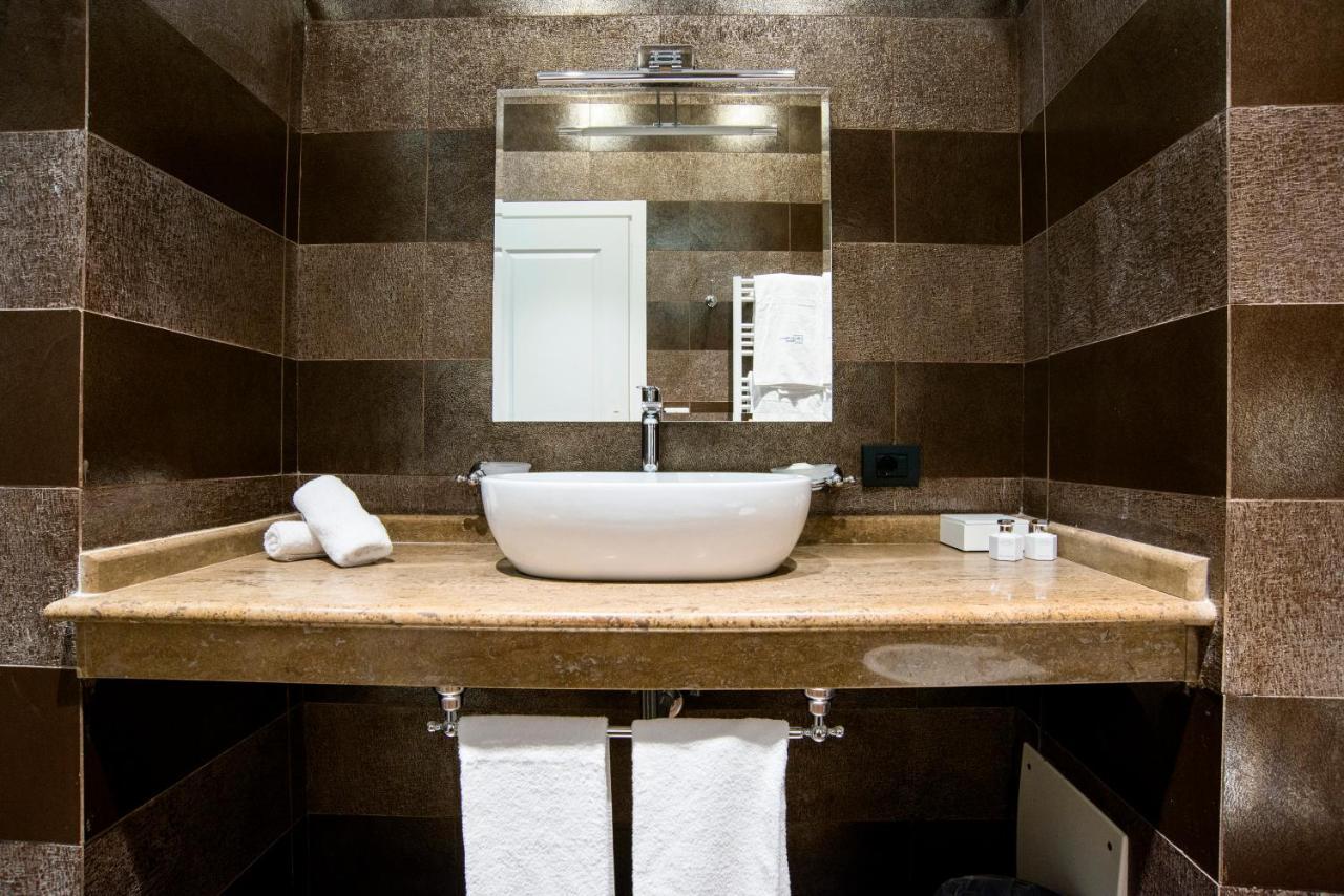 Via Veneto Gjestgiverier 3*