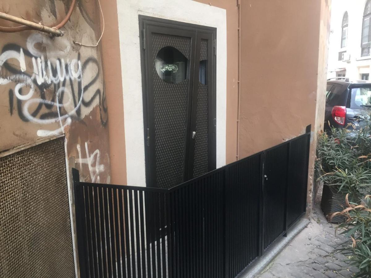 Apartment The Essential Trastevere Design
