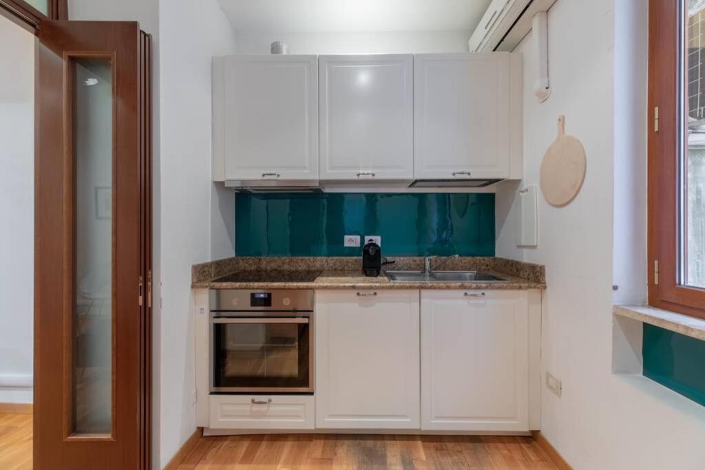 Iflat Spanish Steps Blue Apartamento *