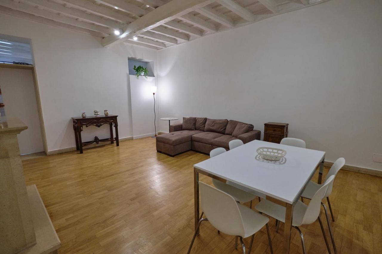 Domus Pastini Roma