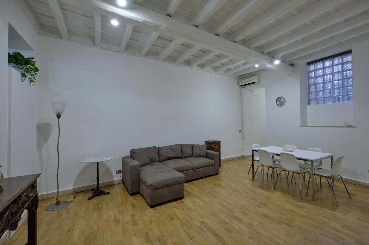 Domus Pastini * Roma