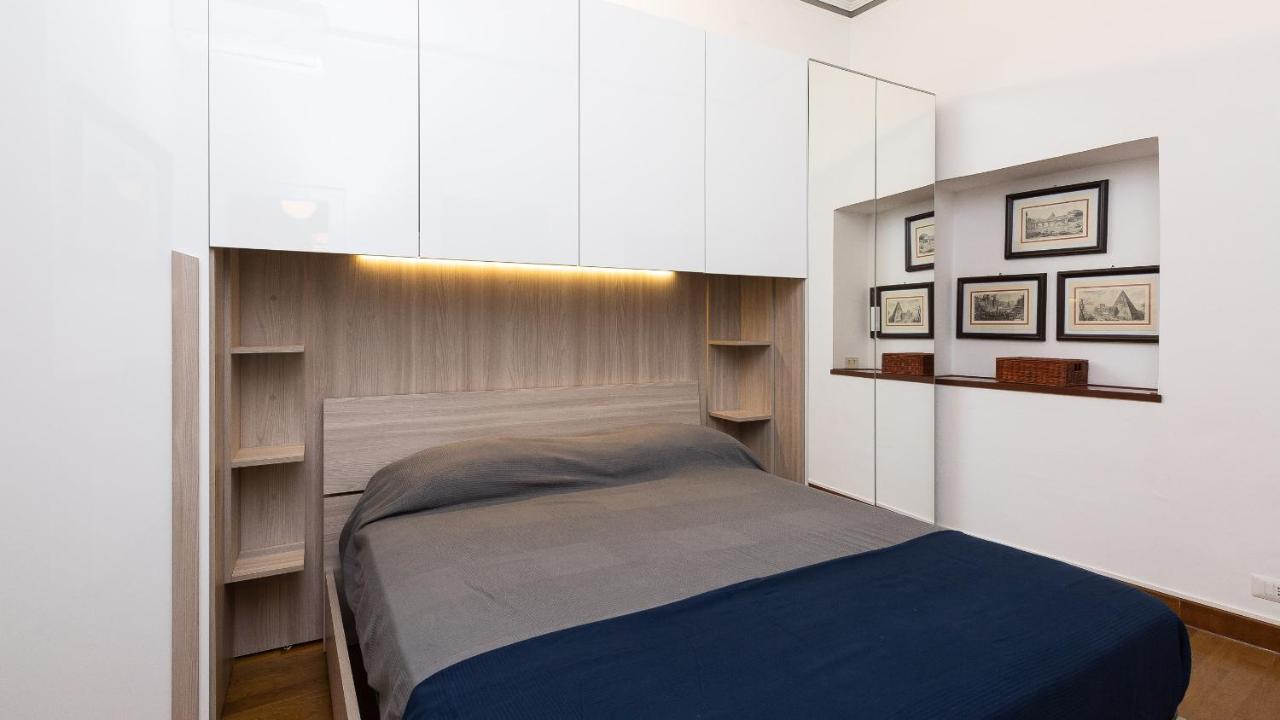 Cartari In Apartment Rom