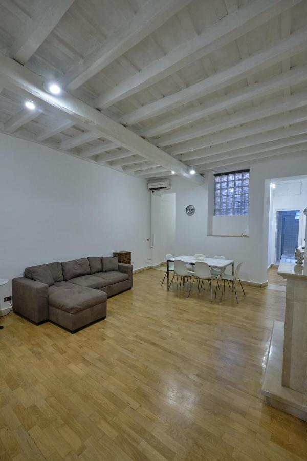 Domus Pastini Roma