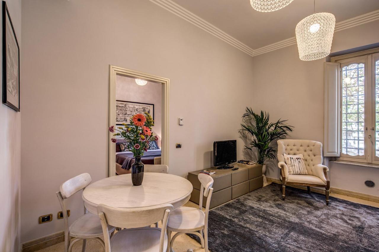 Apartment Palazzo Marescalchi Belli, Vicino Piazza Di Spagna
