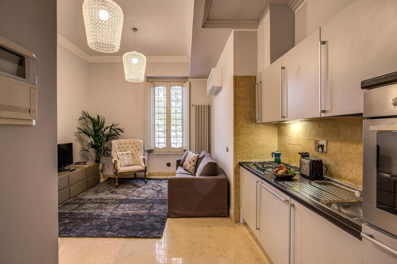 Apartamento Palazzo Marescalchi Belli, Vicino Piazza Di Spagna Roma