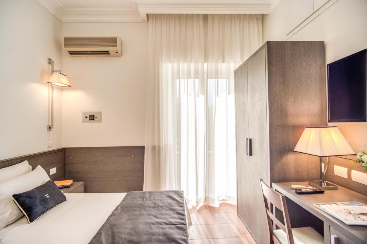 Hotel Mirti *