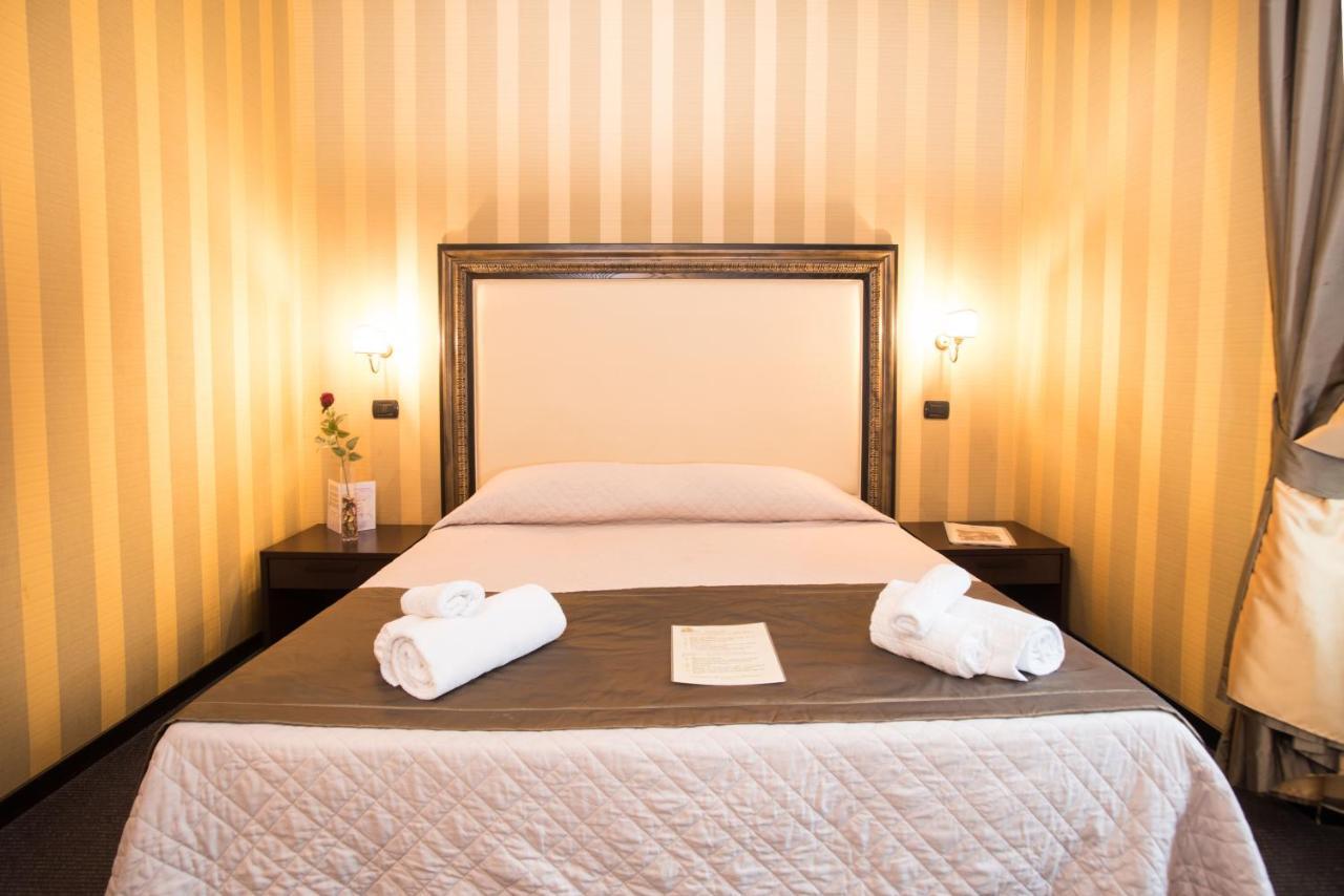 Nice Rome Holiday Gjestgiverier