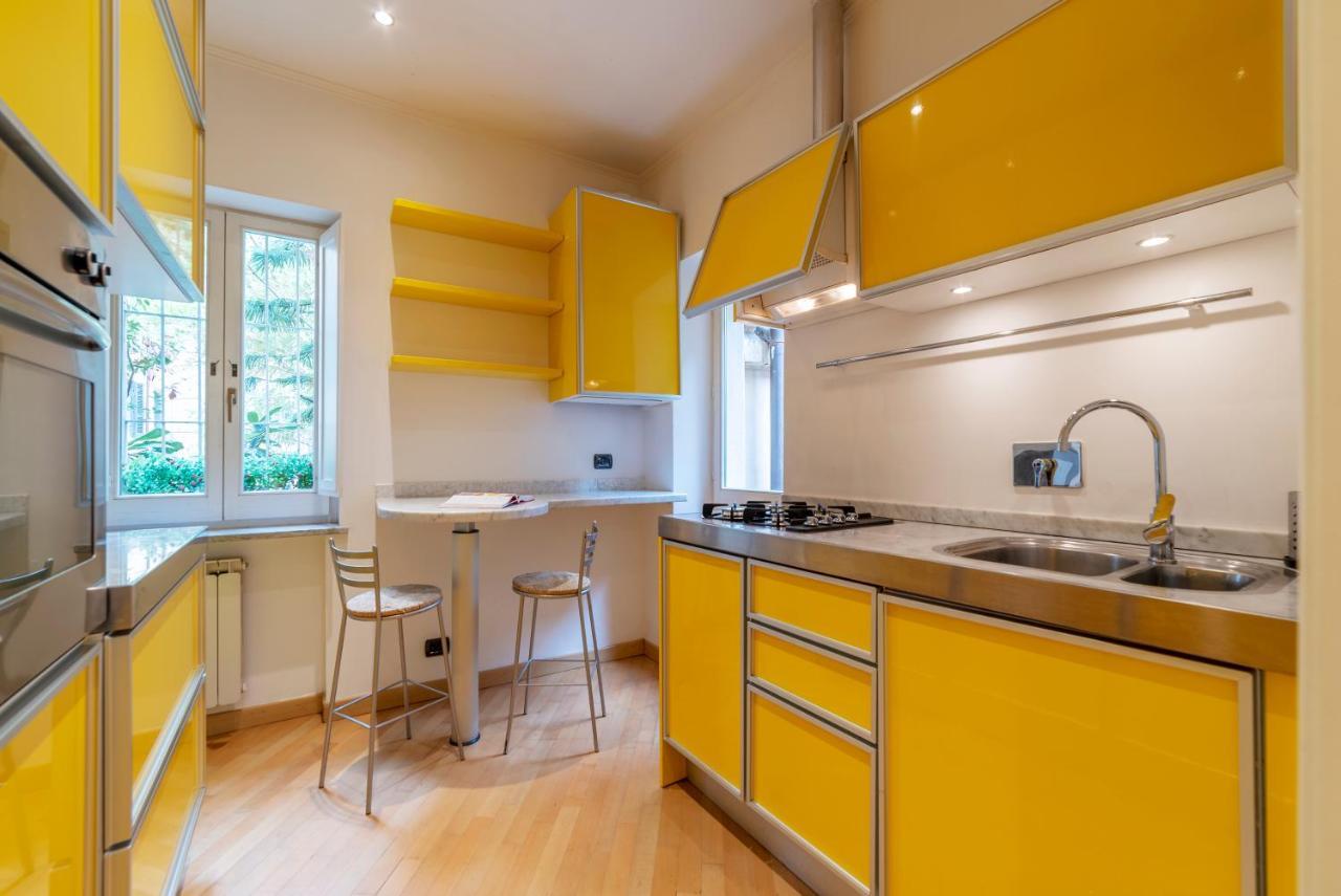 Pantheon View Apartment Rom