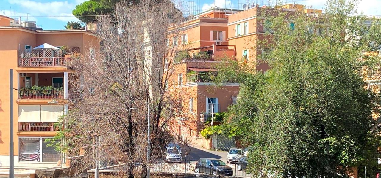 Trastevere For You... 3 Bedrooms Rom