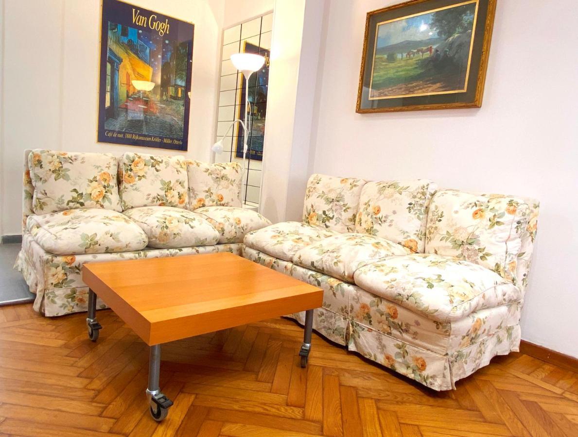 Trastevere For You... 3 Bedrooms Apartment