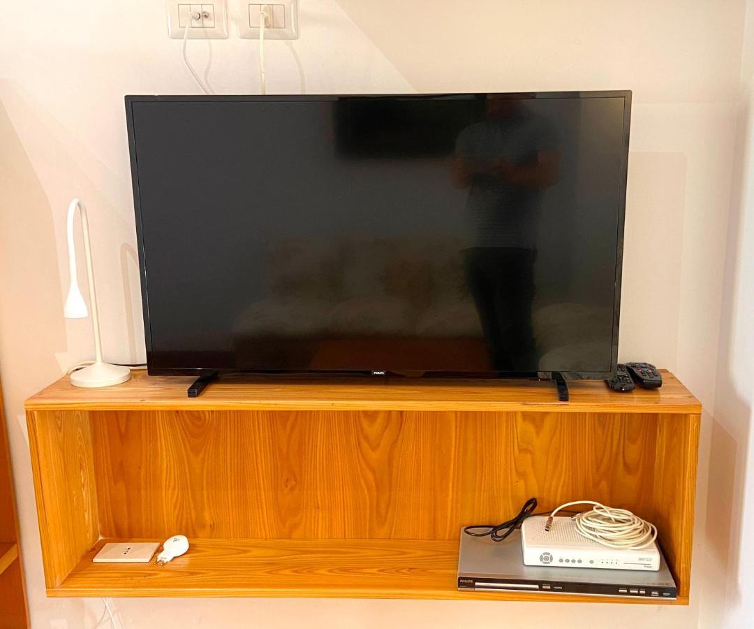 Trastevere For You... 3 Bedrooms Apartment Rom