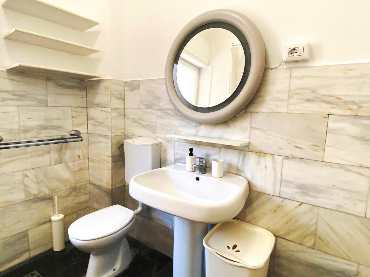 Trastevere For You... 3 Bedrooms Rom