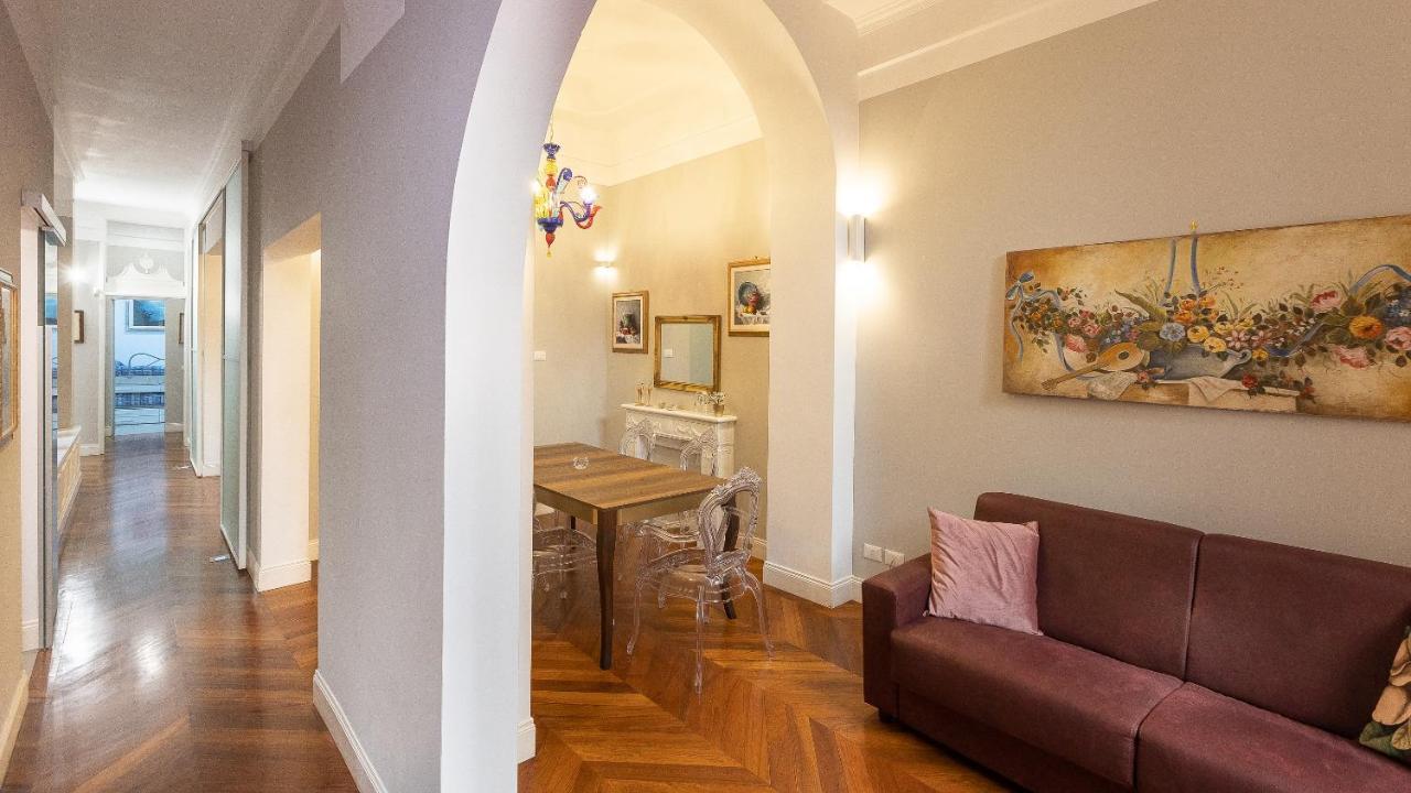 Gregoriana Luxury In Apartamento Roma