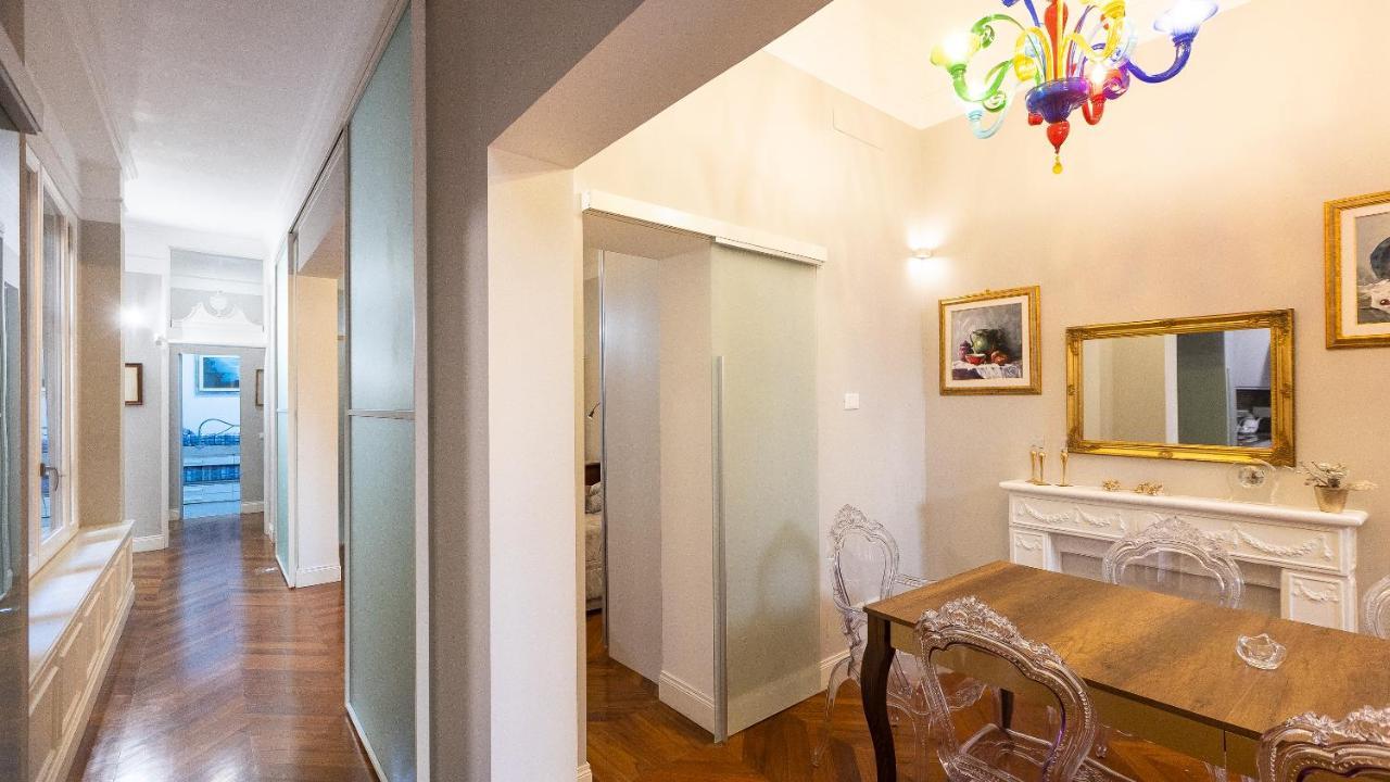 Apartment Gregoriana Luxury In *