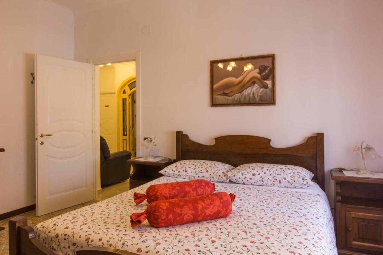 Apartment Center Of Rome Near Vatican And Trastevere Garage Included In The Price Top Place For Jubilee Roma