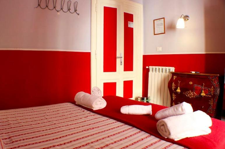 Eat&sleep Bed & Breakfast *