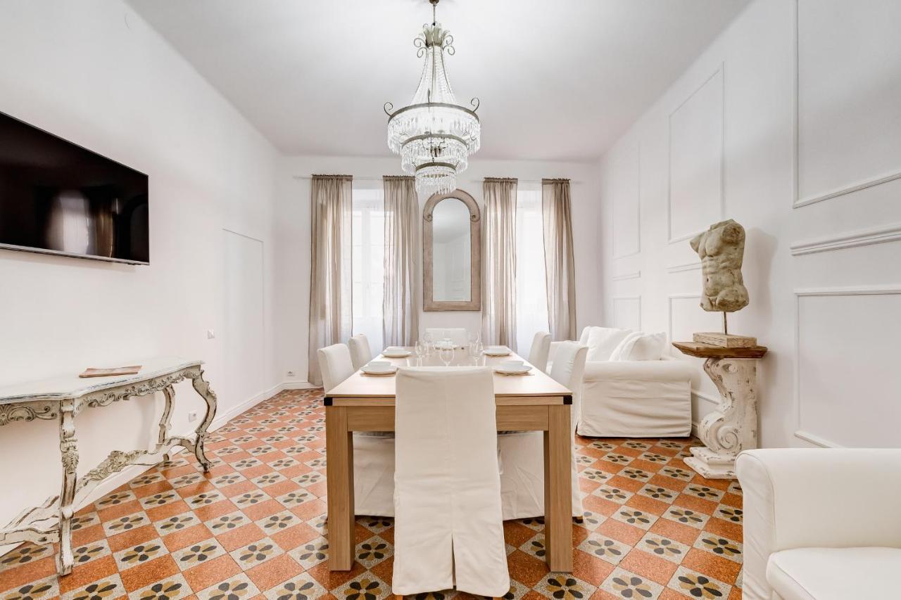 Apartamento Spanish Square - Romedreamhome