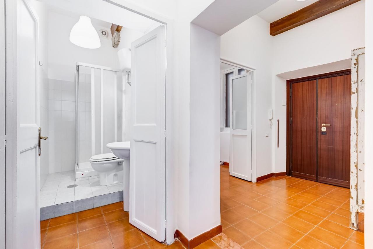 Spanish Square - Romedreamhome Apartment