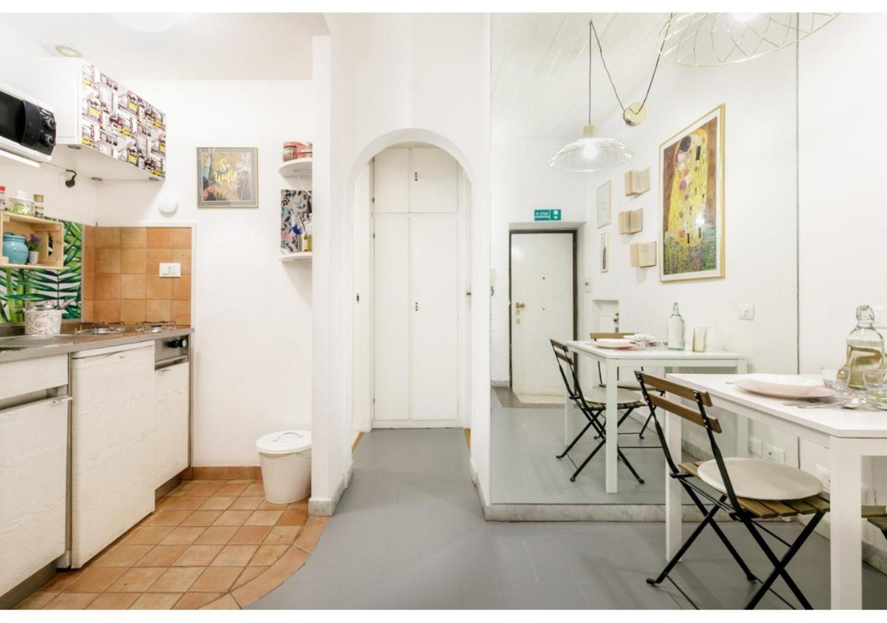 Pied-a-terre Domusuite Rhome Colosseo *
