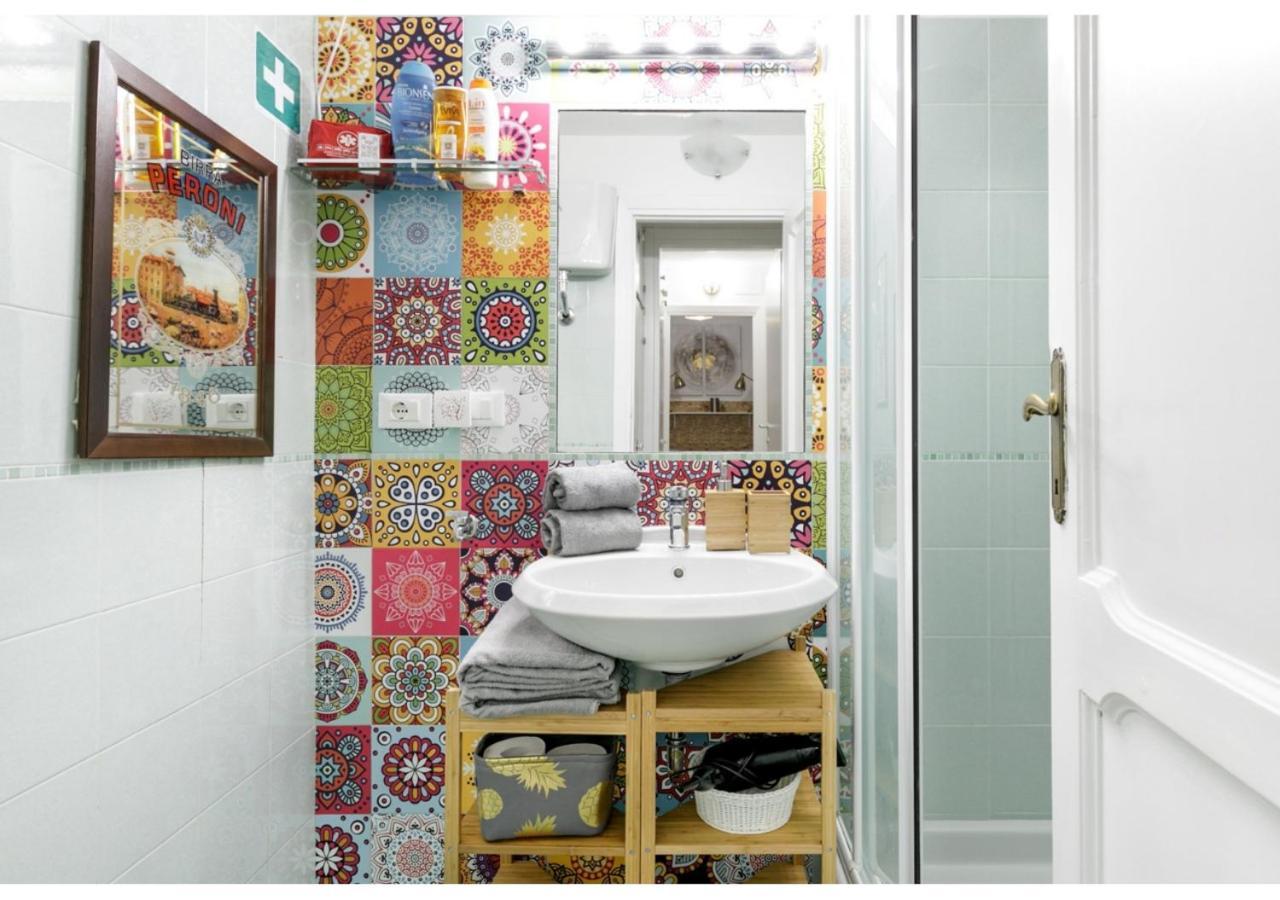 Pied-a-terre Domusuite Rhome Colosseo Apartamento Roma