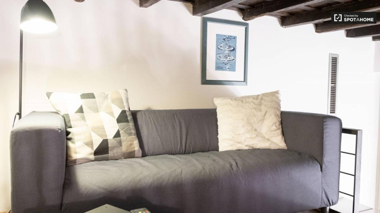 Iflat Art In The Heart Of Apartamento *