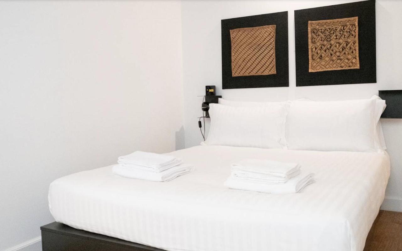 Iflat Art In The Heart Of Apartamento