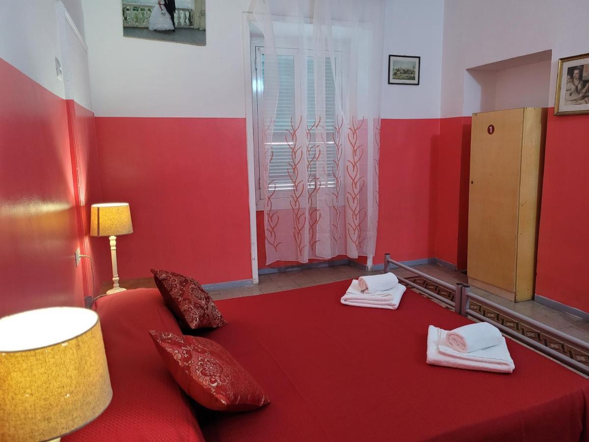 Relax On 247 Albergue Roma