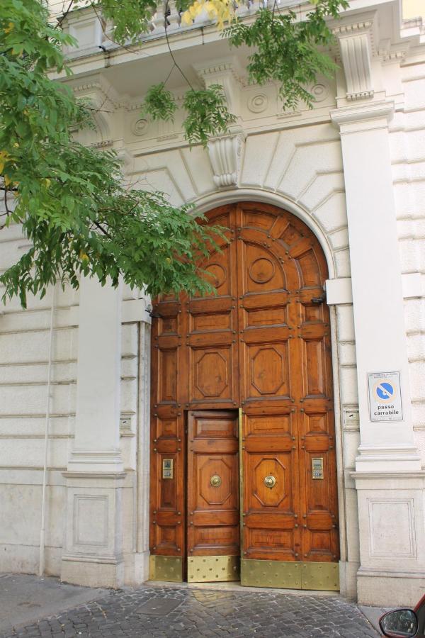 Affittacamere Little Rose Haven Roma