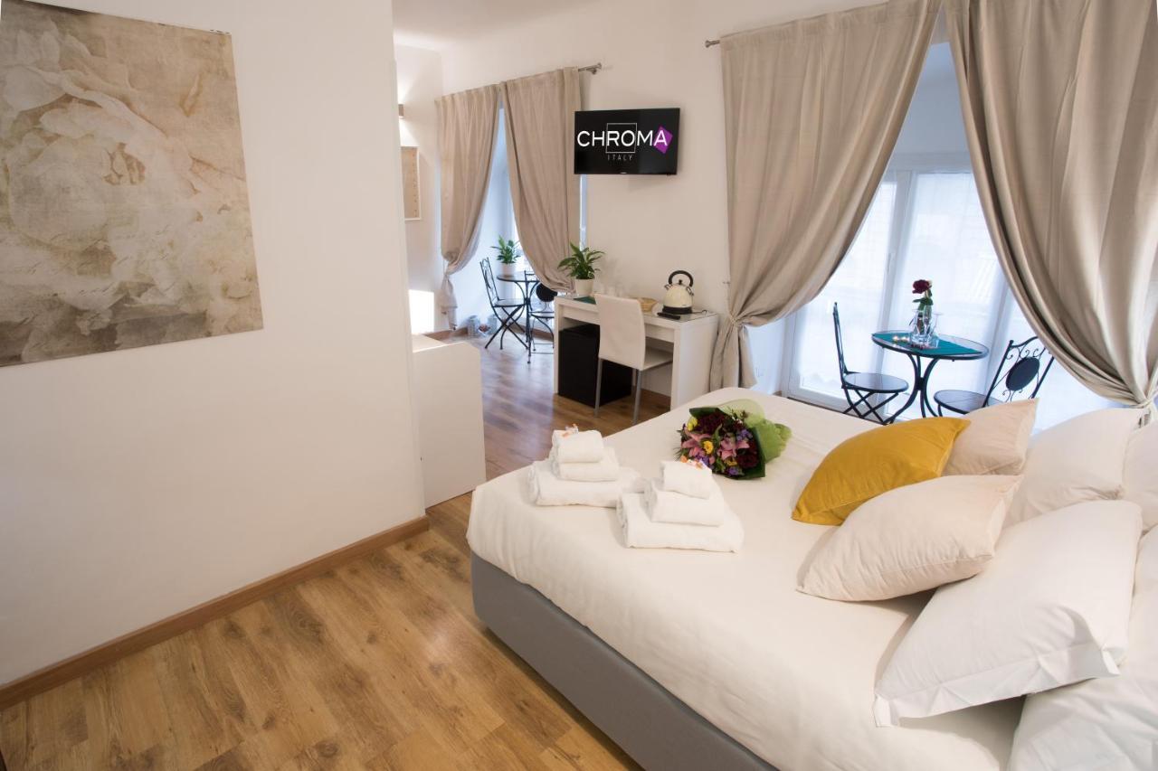 Guest house Chroma Italy - Chroma Octho 3*