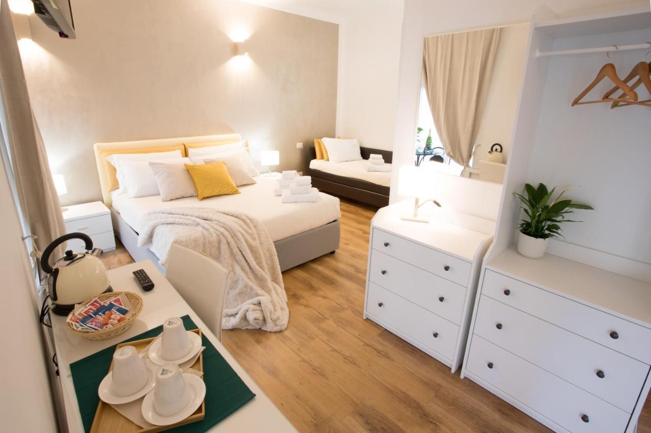 Guest house Chroma Italy - Chroma Octho 3*