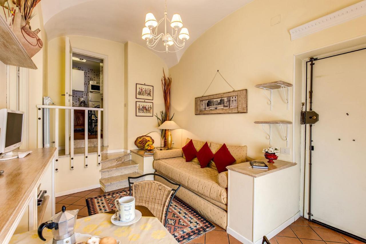 Your Trastevere Apartment- Welcome Home! Apartment *