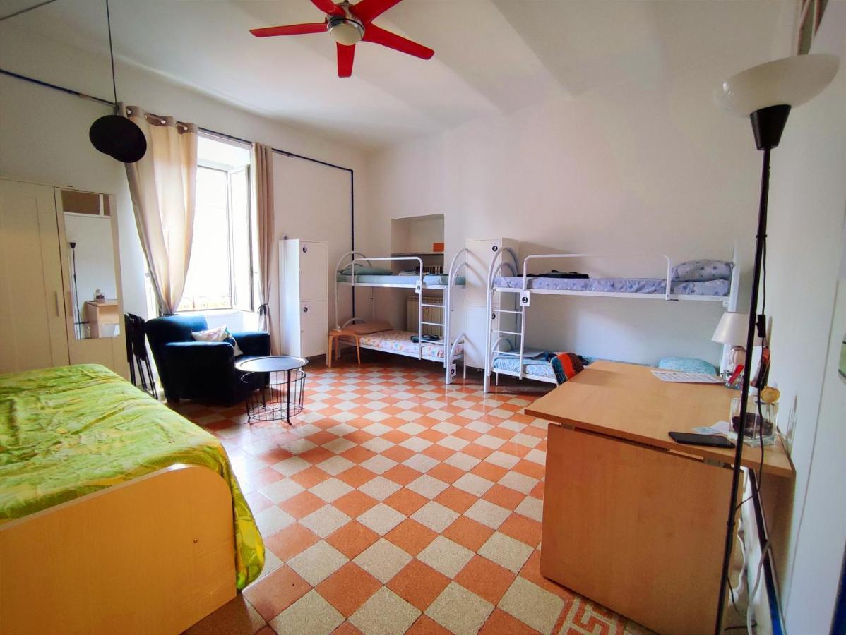 67 Bed and breakfast