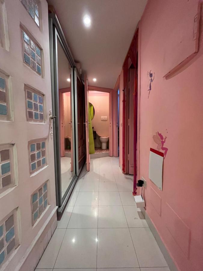 Affitto Due Camere, Due Bagni In Apartment *