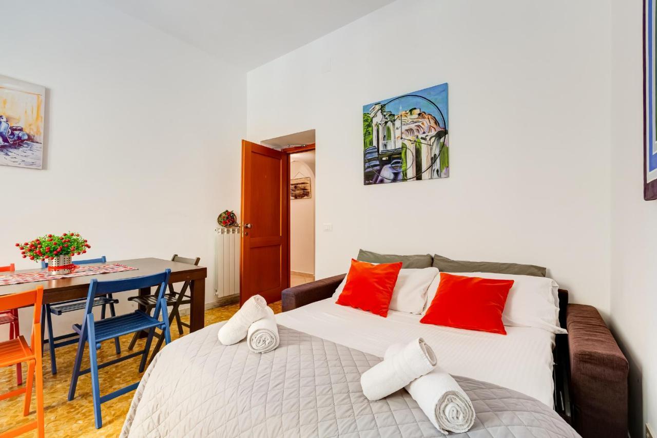 Apartment Tasso Street 102 *