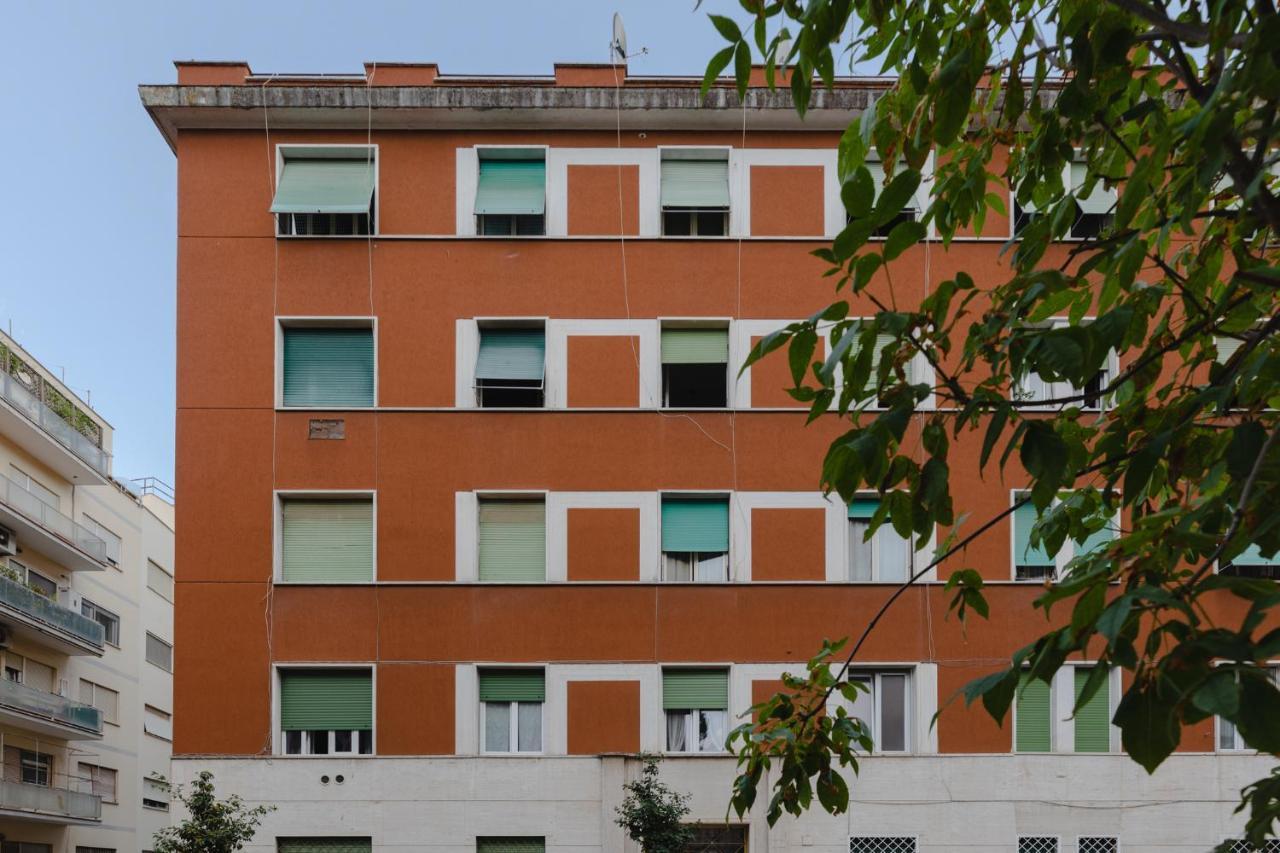 Apulia Flat * Roma
