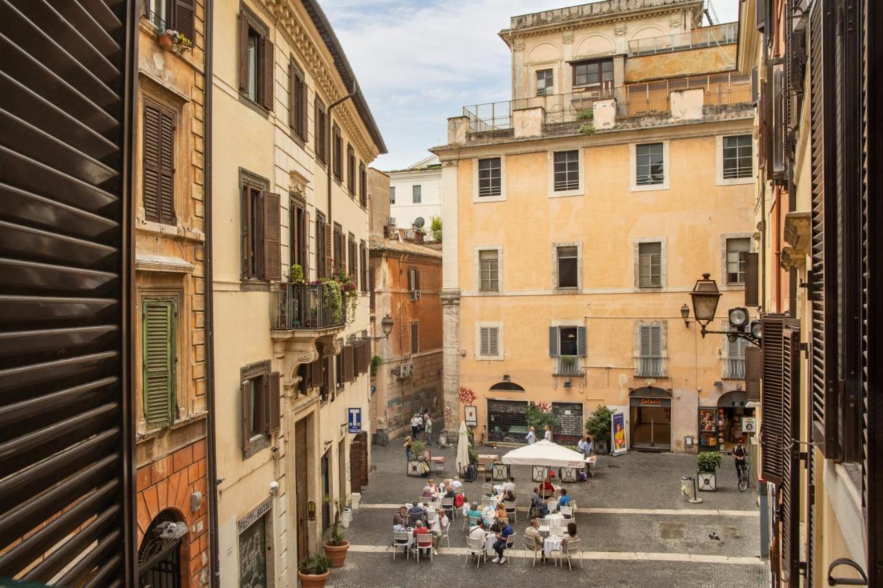Largo Dei Librari Unique Rome