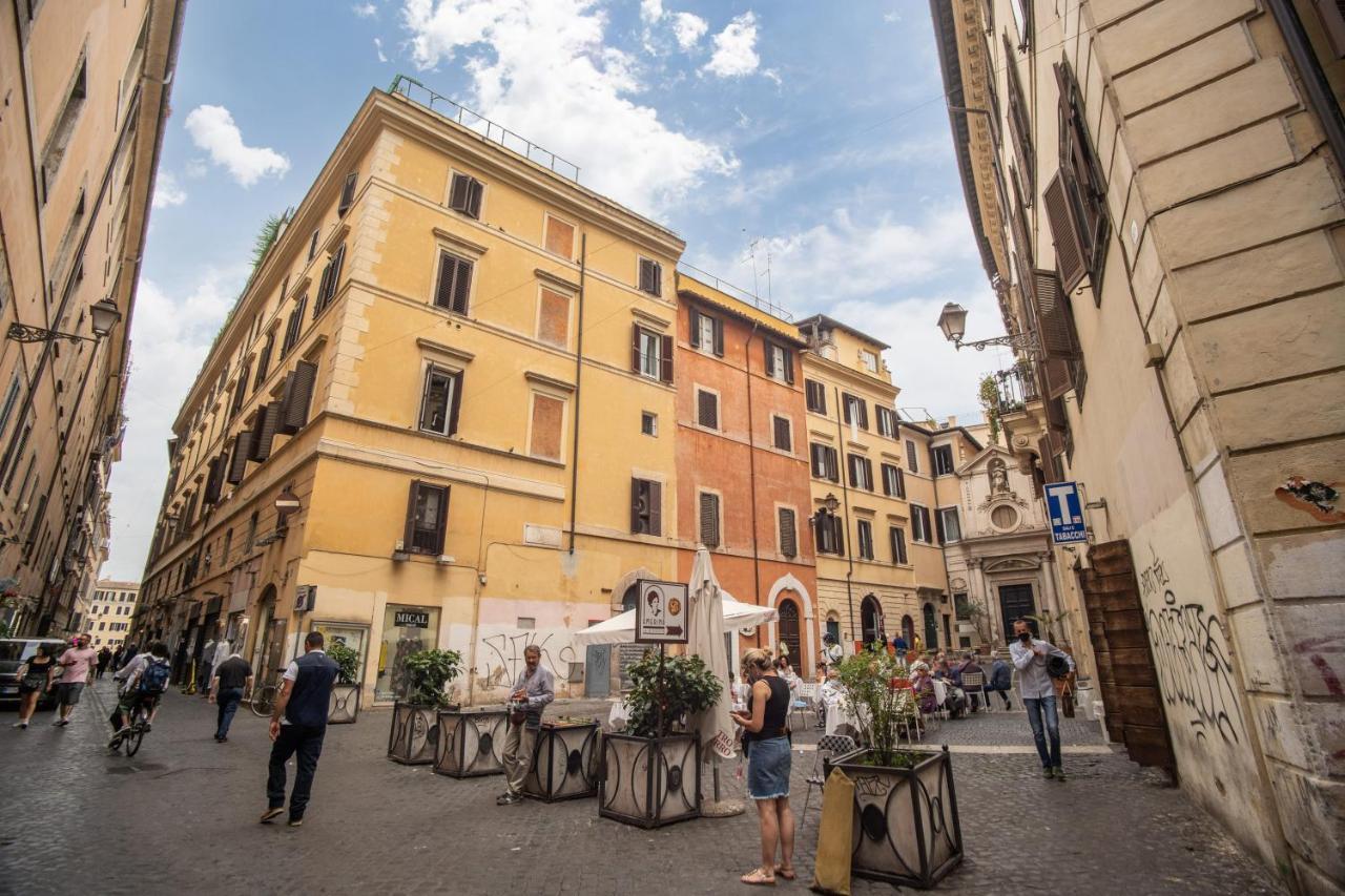 Largo Dei Librari Unique * Rome