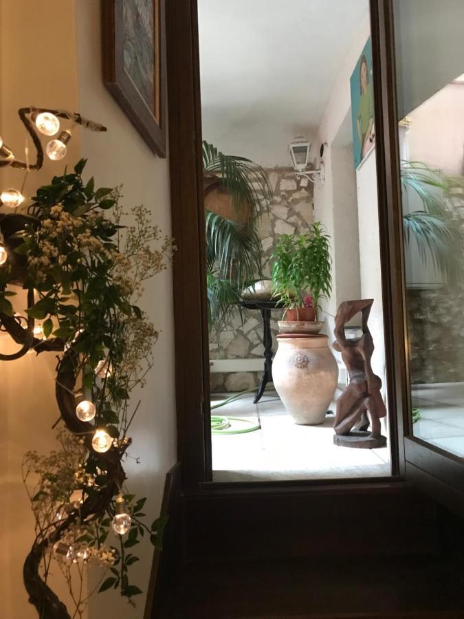 Casa Minha Al Colosseo Alojamento de Acomodação e Pequeno-almoço *