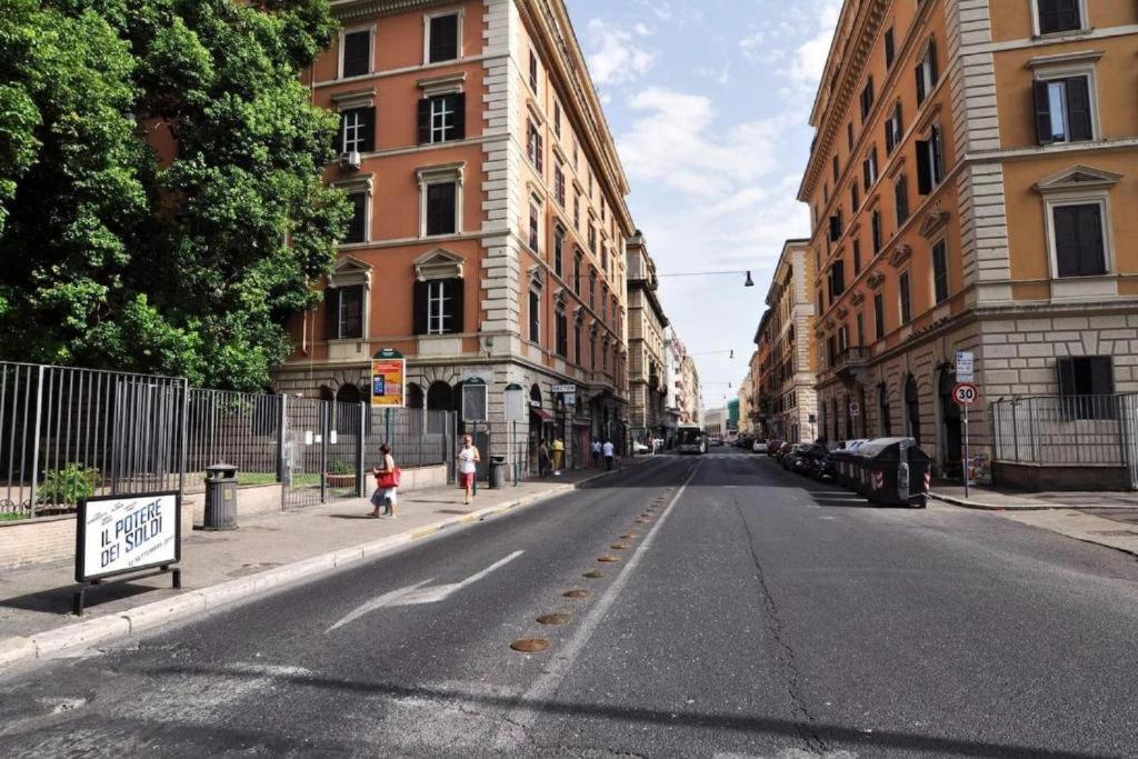 Flatinrome Termini 2 Grande Luminoso In Centro Apartment Rom