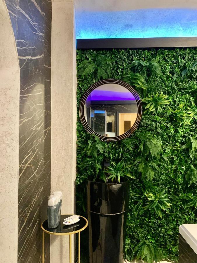 Romantic Wellness Colosseo Roma