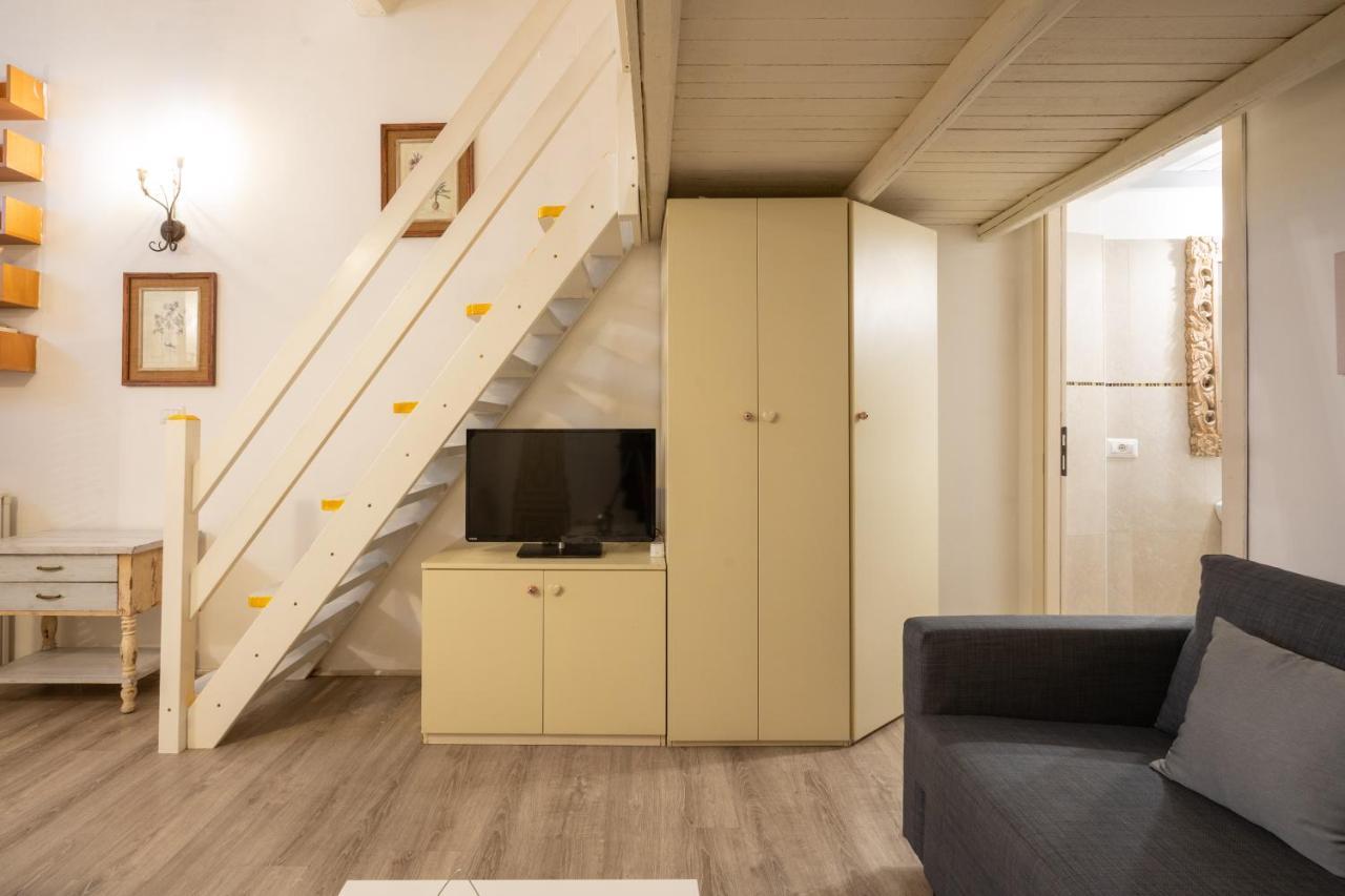 A Due Passi Da S.pietro E Castel Sant'angelo Loft Gianicolo Apartamento *