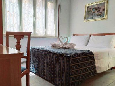Hotel Athena