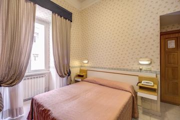 Orbis Hotell 2*