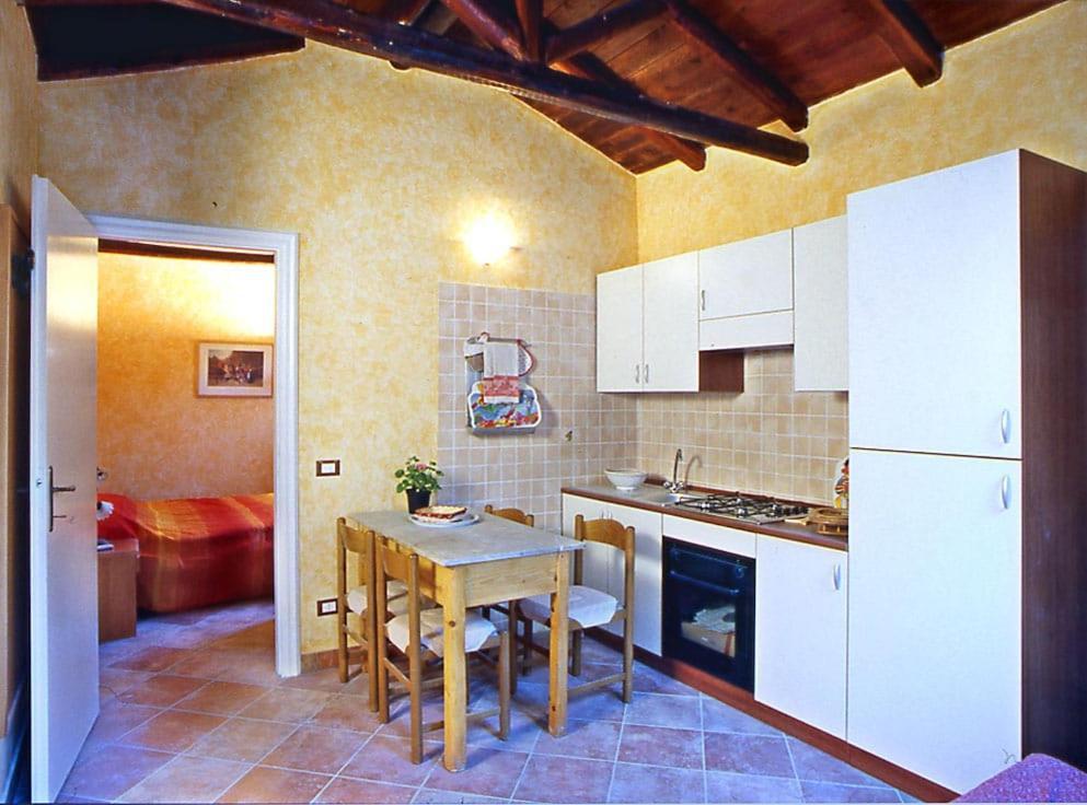 Vatican Low Cost Apartment *