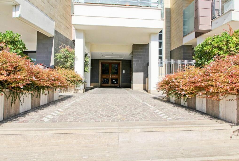 Apartment Cozy Terrace Close To Eataly And Metro Piramide *