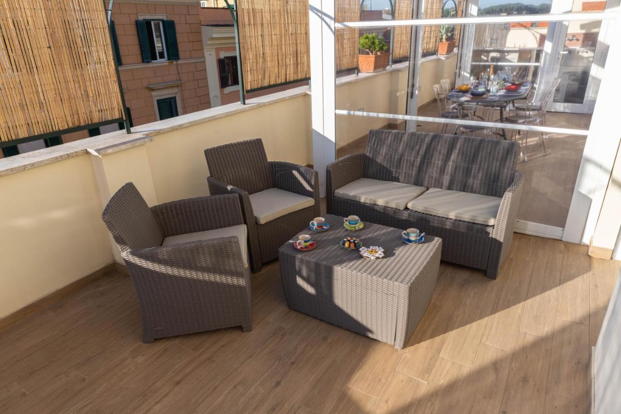 Colosseo Brightful With Rooftop Apartamento