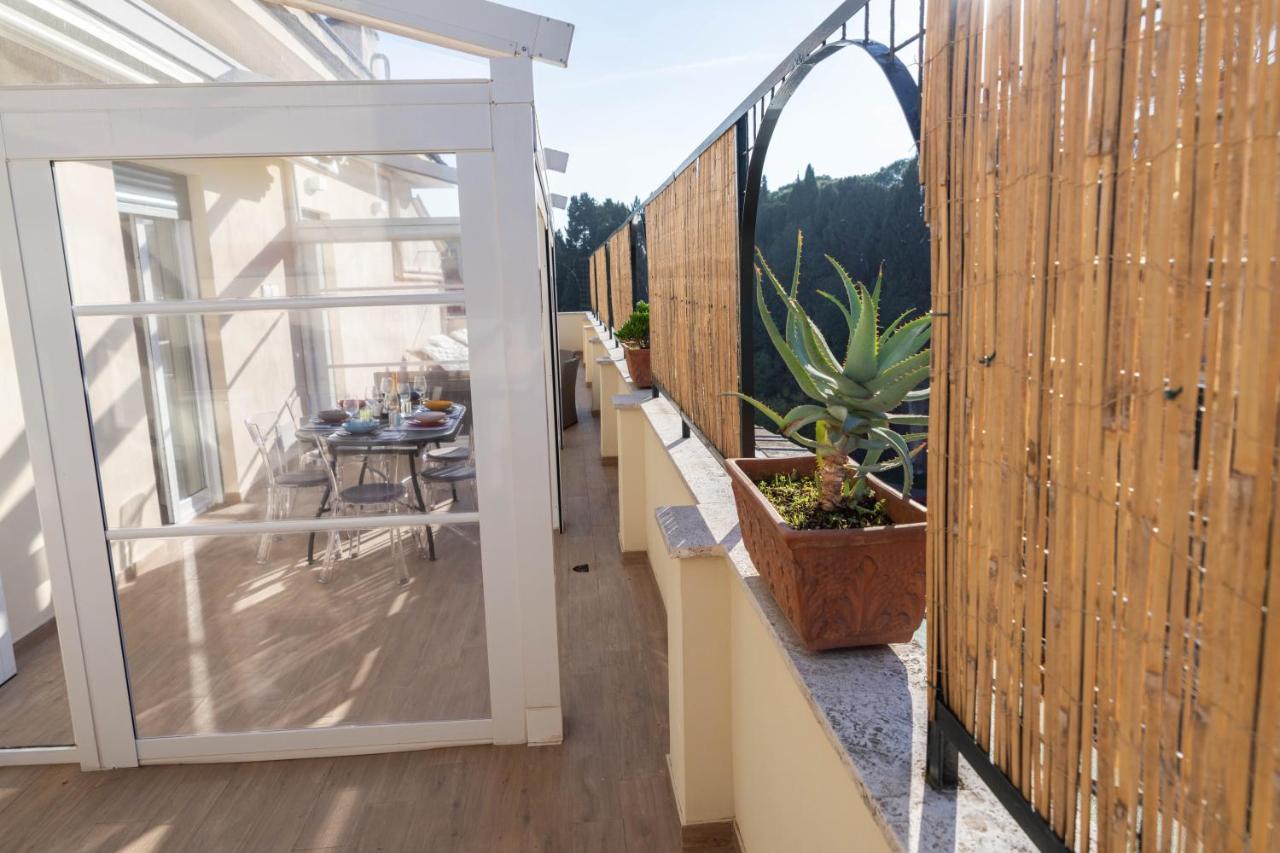 Colosseo Brightful With Rooftop Apartamento