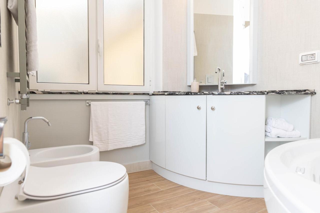 Colosseo Brightful With Rooftop Apartamento