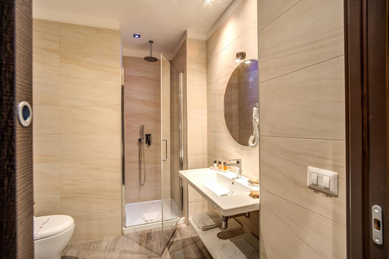 Mz Hotell 3*